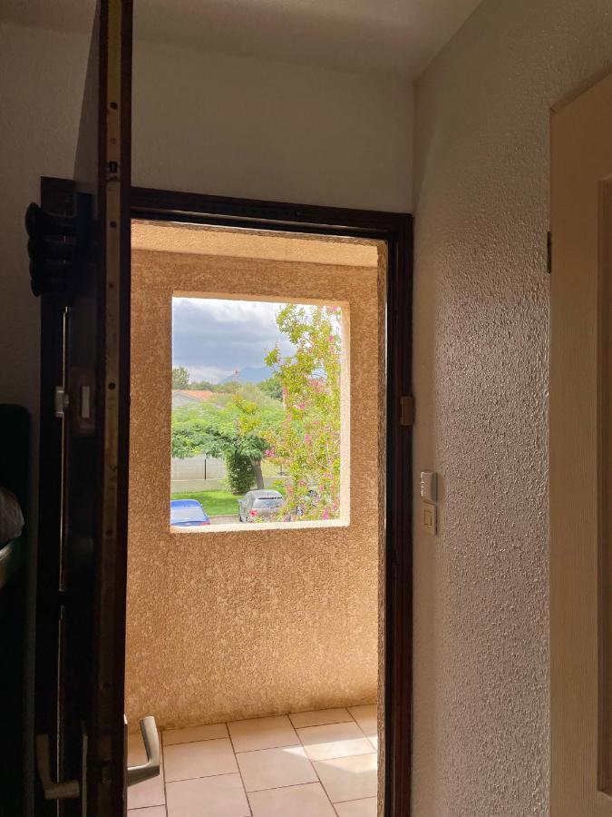 Studio 4 Personnes Bord De Mer Avec Piscine Wifi Cervione Buitenkant foto